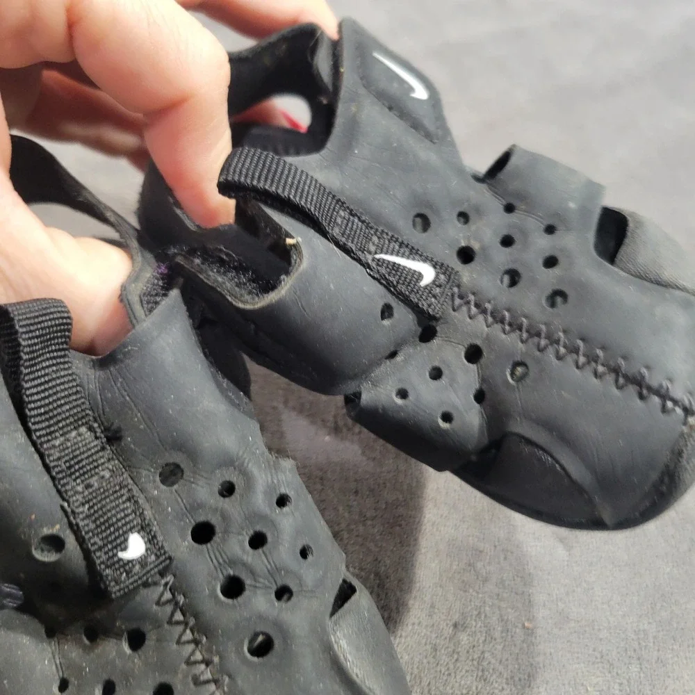 Nike Sunray Protect 2 TD Toddler Sandals Black Water Shoes 943827-001‎ Size 4C